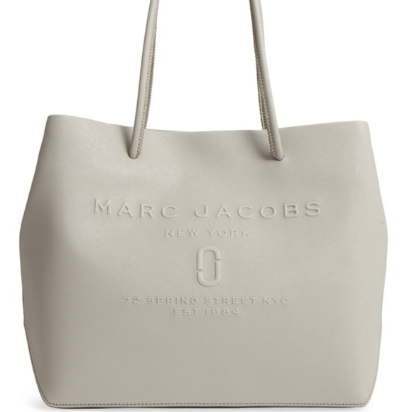 Marc Jacobs Handbags - Marc Jacobs Handbag